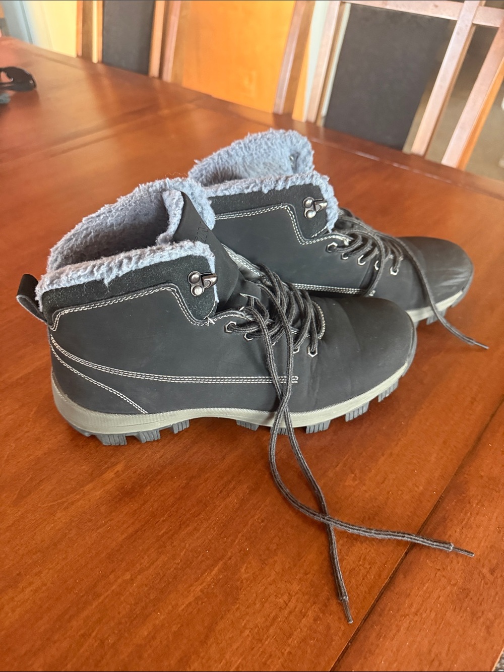 Men's Black Faux-Fur Lined Winter Boots